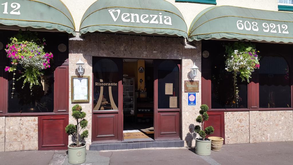 Villa Venezia Birkenhead Esterno foto